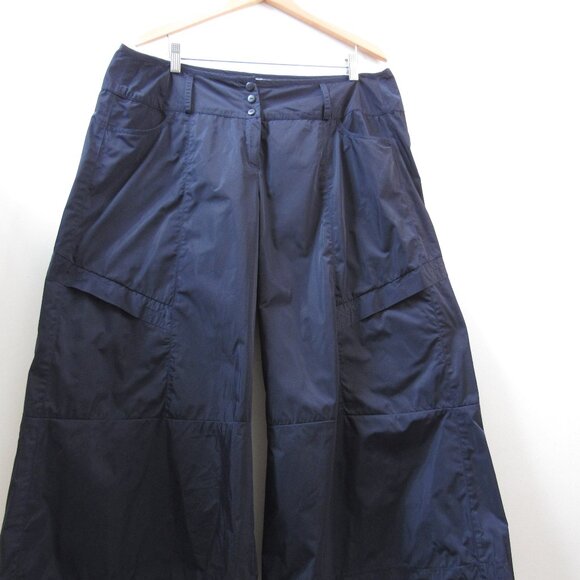 Motion Extra Wide Leg Cargo Pants - Picture 2 of 3